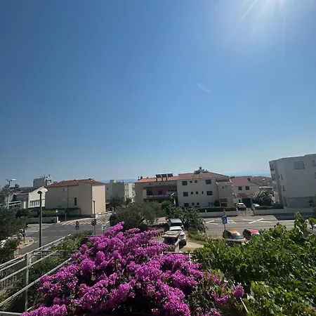 Milka 2bedroom Near Beach, Daire *